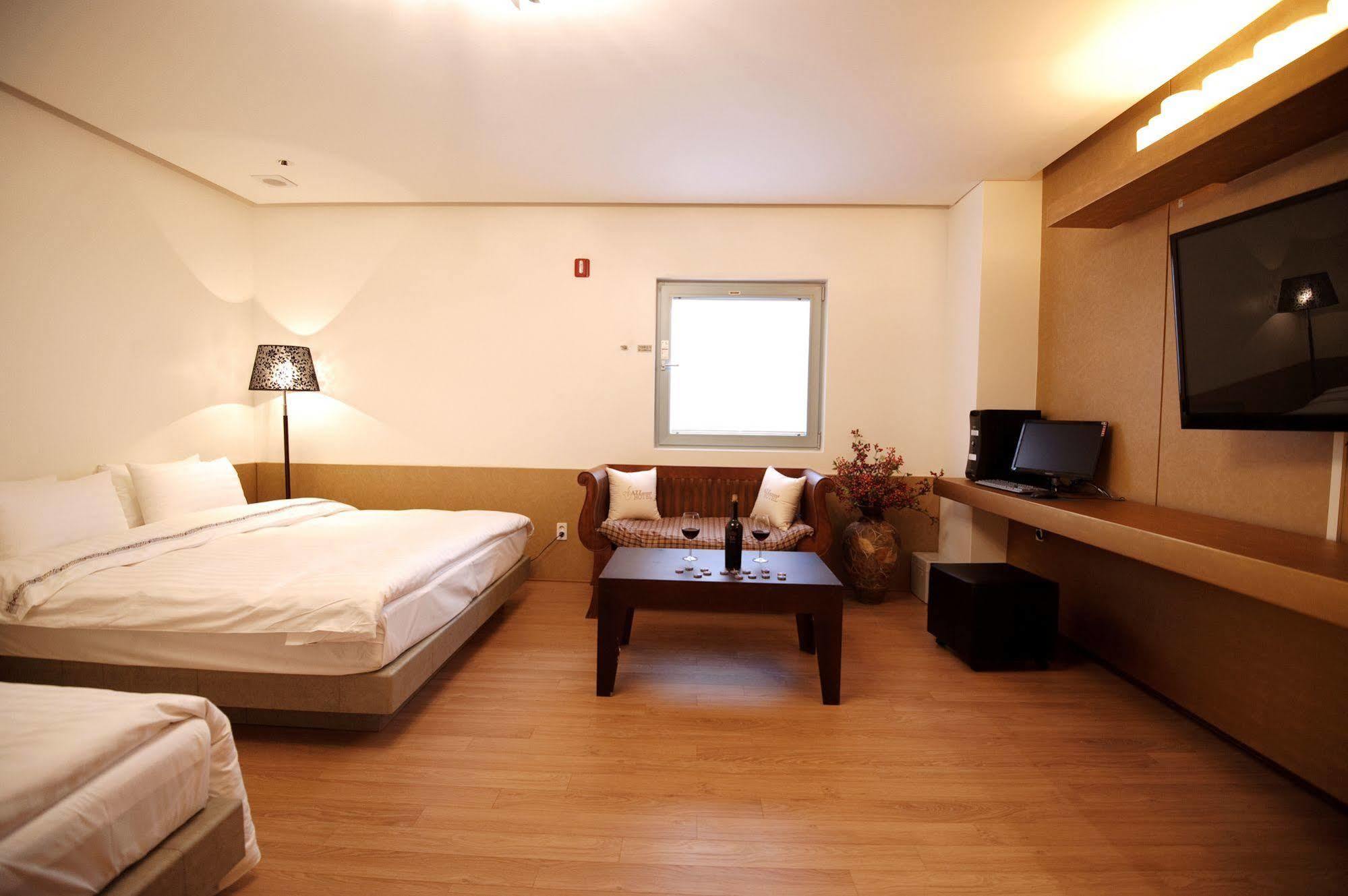 Jeonju Jazz Around Hotel Kültér fotó